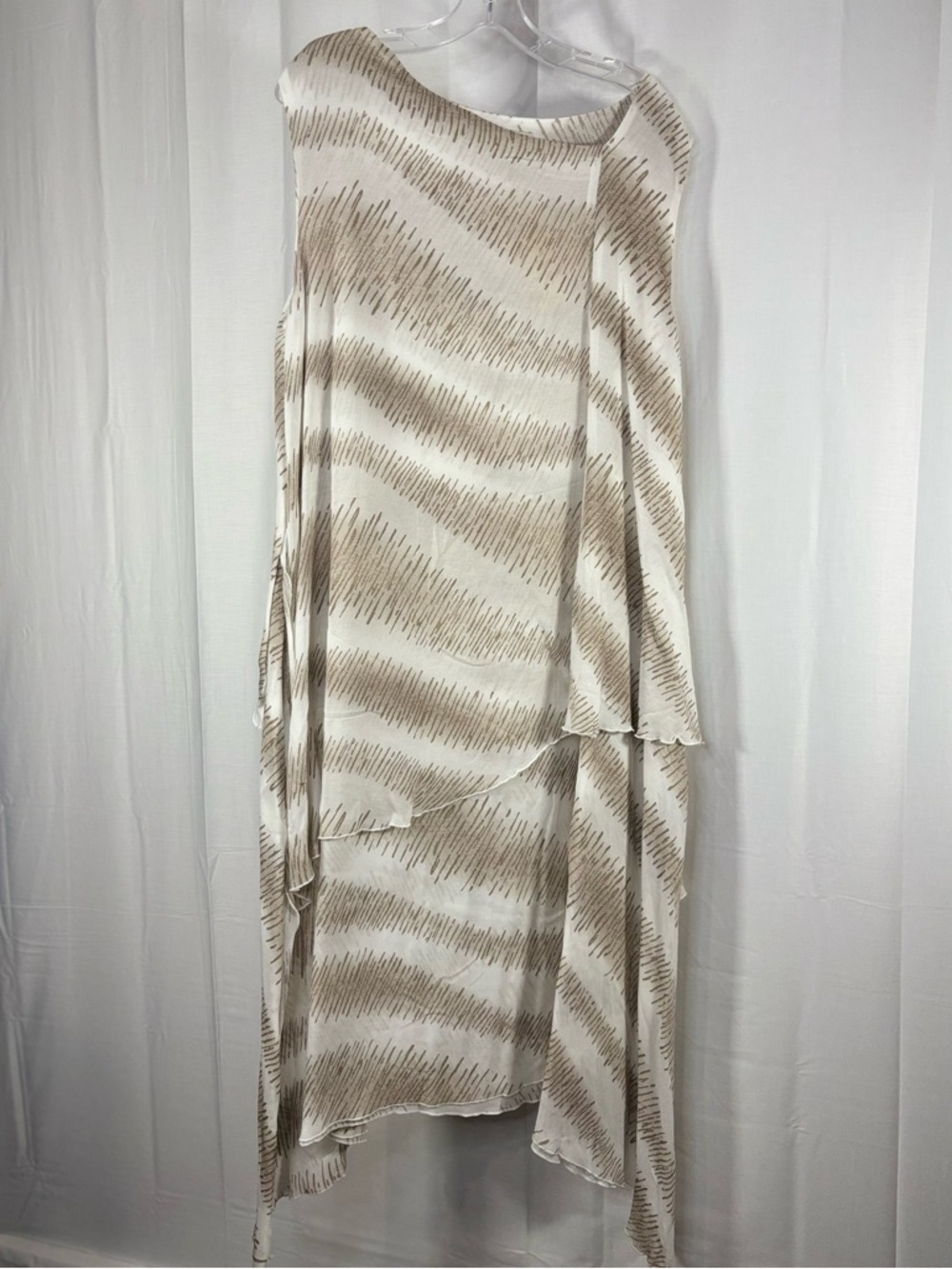 NWT MATTHILDUR Neutral Wave-Print Asymmetrical Wms Dress Multi Layer Size 4/US L